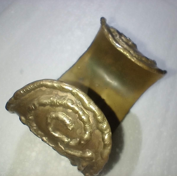 Brutilist Master Luciano Bustamante bracelet - Picture 2 of 5